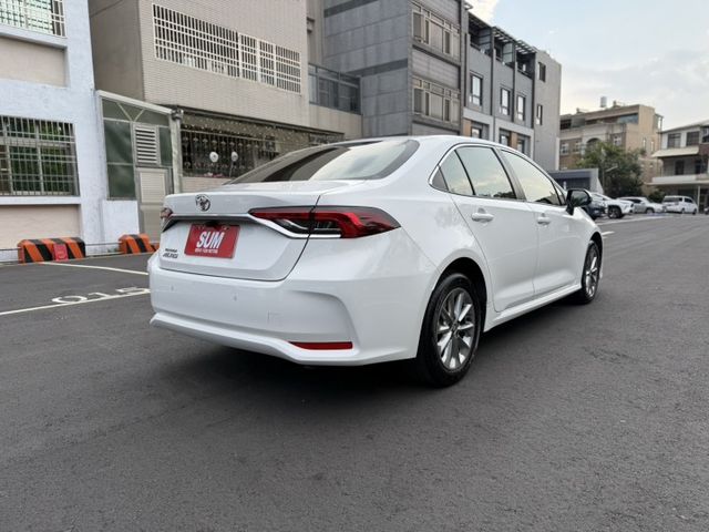 2022 年 Altis 1.8L 白色 原鈑件 原廠保養 原廠保固中 新價格 讓你不用在比價 就能很便宜  第6張相片