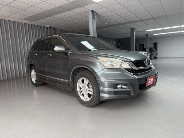 2011年 CR-V 2.4 VTi-S 灰色 4WD 最頂級 限量300台 原廠空力套件 新價格 保證便宜  第2張相片
