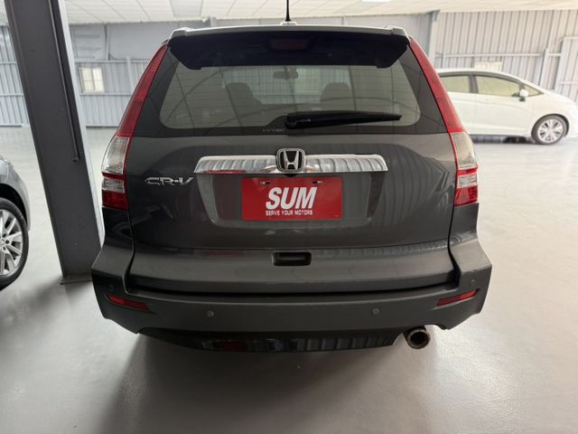 2011年 CR-V 2.4 VTi-S 灰色 4WD 最頂級 限量300台 原廠空力套件 新價格 保證便宜  第4張相片