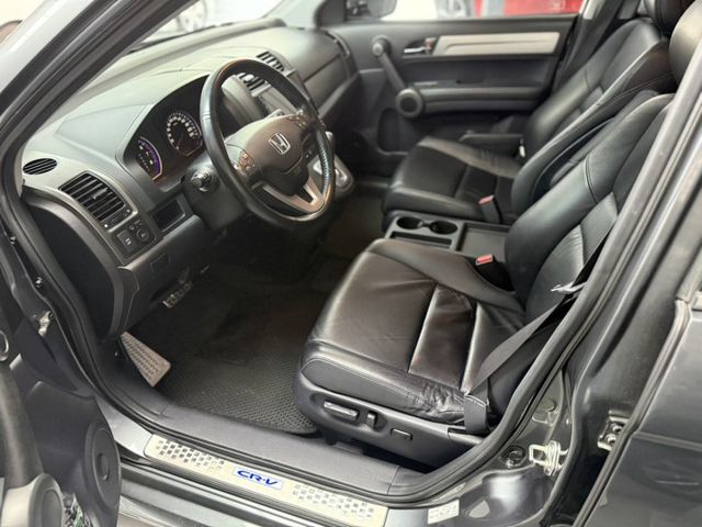 2011年 CR-V 2.4 VTi-S 灰色 4WD 最頂級 限量300台 原廠空力套件 新價格 保證便宜  第6張相片