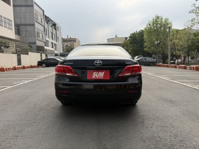 2010 Toyota Camry 2.4L 黑色 認證車 原鈑件 僅跑12萬 新價格 優質代步車  第5張相片