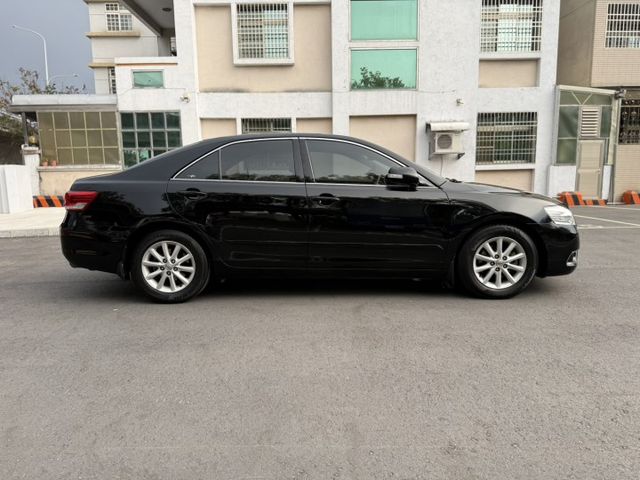 2010 Toyota Camry 2.4L 黑色 認證車 原鈑件 僅跑12萬 新價格 優質代步車  第7張相片