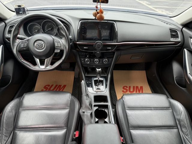 2014 Mazda 6  白色 原鈑件 原廠保養 僅跑8萬 只有出一批 稀有 跟車系統 原廠引擎終生保固 保證便宜  第9張相片