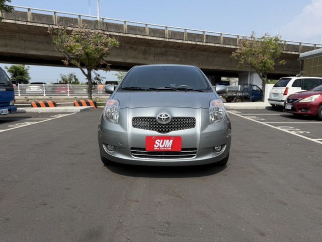 2007 Toyota Yaris 1.5 G 灰色 認證車 優質代步車 省油 省稅 輕巧 好開  第2張相片