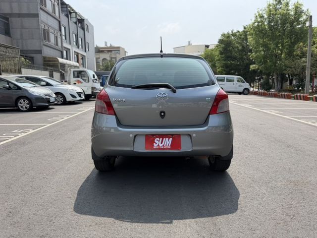 2007 Toyota Yaris 1.5 G 灰色 認證車 優質代步車 省油 省稅 輕巧 好開  第5張相片