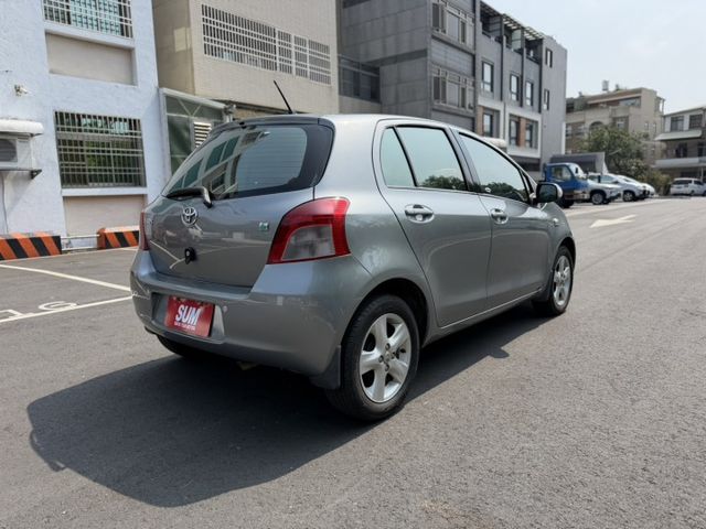 2007 Toyota Yaris 1.5 G 灰色 認證車 優質代步車 省油 省稅 輕巧 好開  第6張相片
