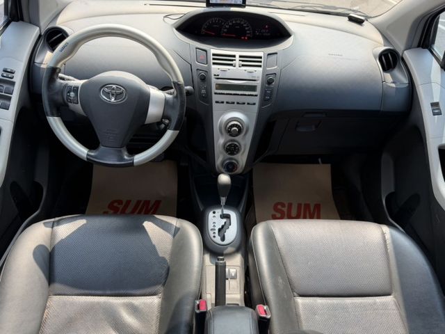 2007 Toyota Yaris 1.5 G 灰色 認證車 優質代步車 省油 省稅 輕巧 好開  第8張相片