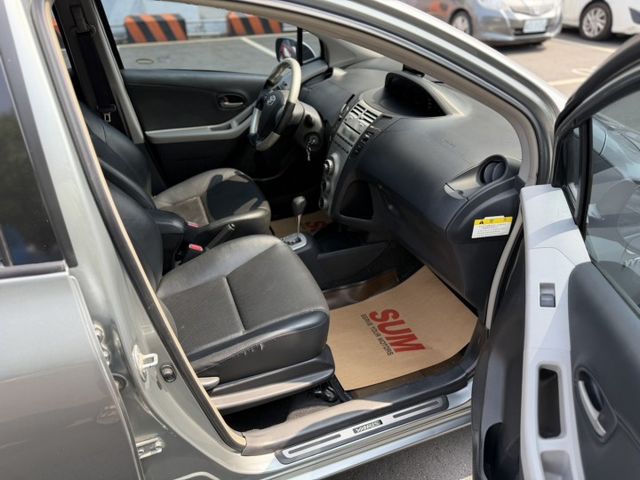 2007 Toyota Yaris 1.5 G 灰色 認證車 優質代步車 省油 省稅 輕巧 好開  第10張相片