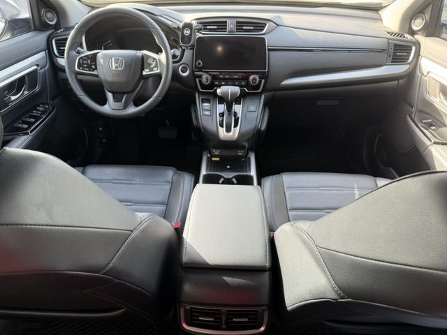 2022年CR-V 1.5 VTi-S 白色 原鈑件 僅跑5萬 原廠保固到 2027年3月 全網最低價 不用在比價  第13張相片