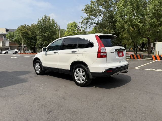2009年CR-V 2.4 4WD 白色 認證車 僅跑12萬 新價格 不用在出價 就能很便宜  第6張相片