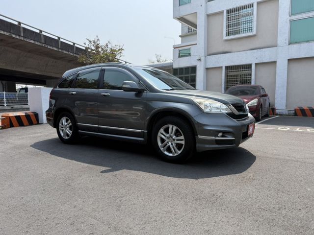 2011年 CR-V 2.4 VTi-S 灰色 4WD 最頂級 限量300台 原廠空力套件 新價格 保證便宜  第3張相片