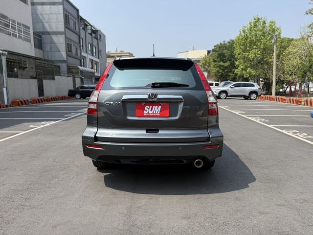 2011年 CR-V 2.4 VTi-S 灰色 4WD 最頂級 限量300台 原廠空力套件 新價格 保證便宜  第5張相片
