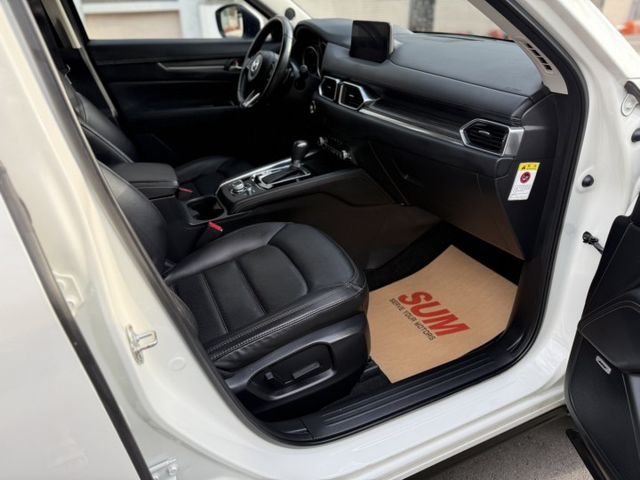 2021年CX-5 2.0 旗艦型 白色 僅跑7萬 原鈑件 原廠保養 頂級 BOSE 音響 新價格 保證全網最便宜  第10張相片