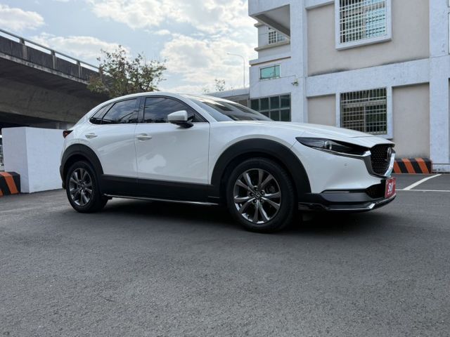 2019年 CX-30 最頂級 白色 原鈑件 BOSE 音響 新價格 保證全網 最便宜  第3張相片
