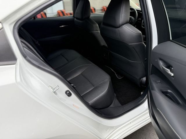 2020年Altis 1.8豪華 白色 原版建 原廠保養 僅跑5萬 新價格 不用比價 就能很便宜  第12張相片