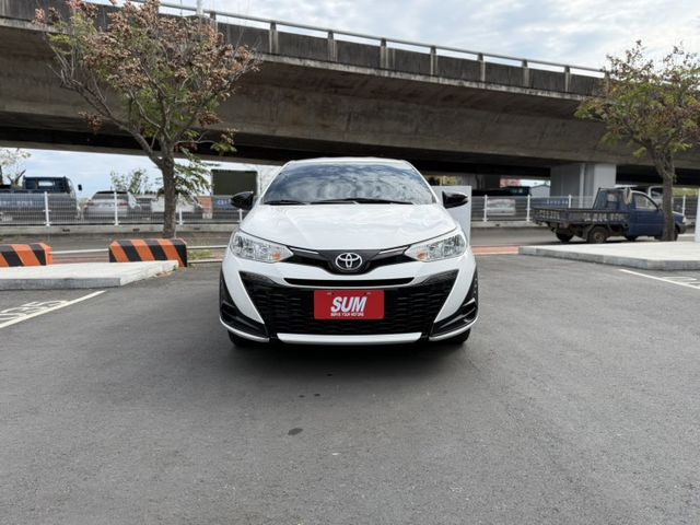 2023 Toyota Yaris 1.5L 白色 原鈑件 末代精裝車 配備 7安  新價格 保證不用在比價 就能很便宜  第2張相片