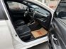 2023 Toyota Yaris 1.5L 白色 原鈑件 末代精裝車 配備 7安  新價格 保證不用在比價 就能很便宜  第10張縮圖