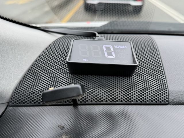 2011 Toyota Wish 白色 認證車 絕版七人座 僅跑14萬 新價格 保證便宜  第15張相片