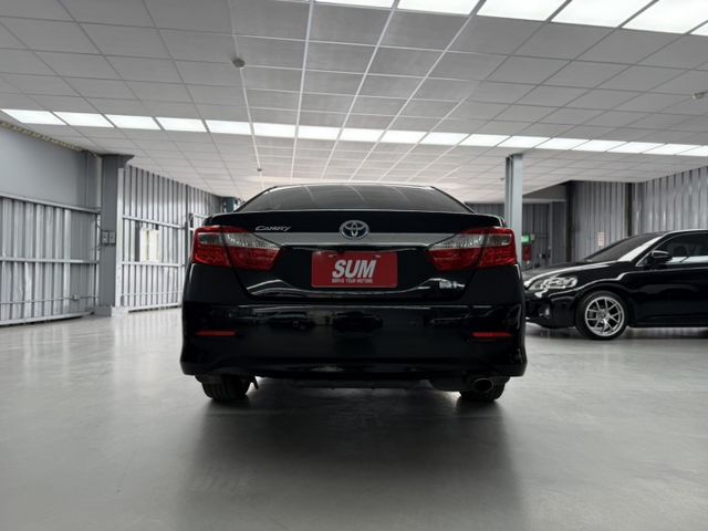2014 Toyota Camry 黑色 原鈑件 原廠保養 僅跑13萬 新價格 保證便宜  第5張相片