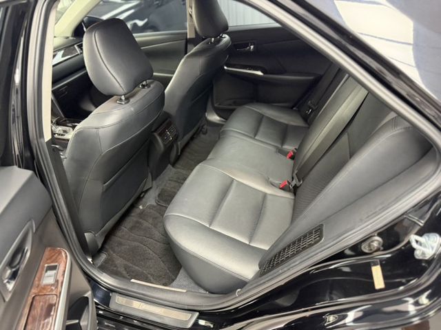 2014 Toyota Camry 黑色 原鈑件 原廠保養 僅跑13萬 新價格 保證便宜  第11張相片