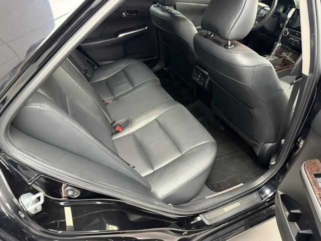 2014 Toyota Camry 黑色 原鈑件 原廠保養 僅跑13萬 新價格 保證便宜  第12張相片