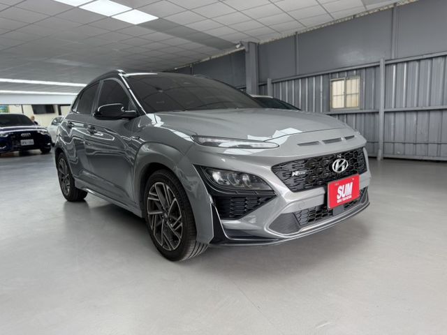 2021 Hyundai Kona 小改款 1.6t 渦輪增壓 N Line水泥灰 原鈑件  新價格 保證全網最便宜  第3張相片