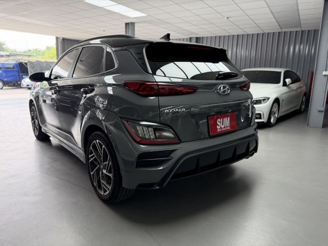 2021 Hyundai Kona 小改款 1.6t 渦輪增壓 N Line水泥灰 原鈑件  新價格 保證全網最便宜  第6張相片