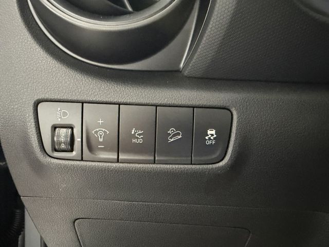2021 Hyundai Kona 小改款 1.6t 渦輪增壓 N Line水泥灰 原鈑件  新價格 保證全網最便宜  第14張相片