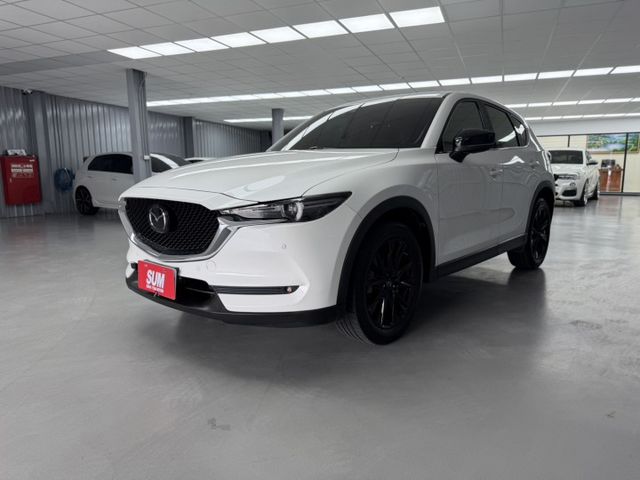 2018 CX-5 白色 旗艦型 BOES音響 原鈑件 原廠保養 僅跑11萬 新價格 讓你不用在比價 就能很便宜  第2張相片