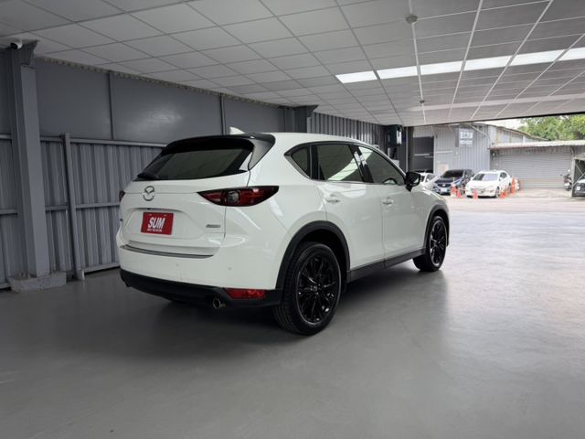 2018 CX-5 白色 旗艦型 BOES音響 原鈑件 原廠保養 僅跑11萬 新價格 讓你不用在比價 就能很便宜  第7張相片