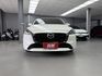 2024 Mazda 2 Sport 白色 原鈑件 原廠保養 原廠保固中 僅跑3萬 新價格 不用在比價 就能很便宜  第2張縮圖
