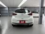 2024 Mazda 2 Sport 白色 原鈑件 原廠保養 原廠保固中 僅跑3萬 新價格 不用在比價 就能很便宜  第5張縮圖