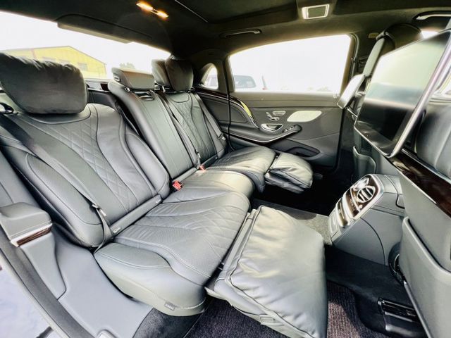 市場稀有S560麥巴赫~現車不用等.歡迎體驗會移動的豪宅!!  第20張相片