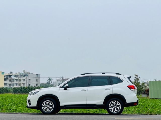 FORESTER  第3張相片