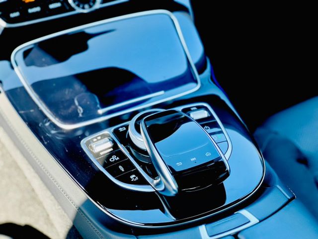 日規配備滿滿E43，有P20跟車系統!  第13張相片