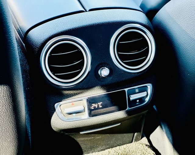 日規配備滿滿E43，有P20跟車系統!  第17張相片