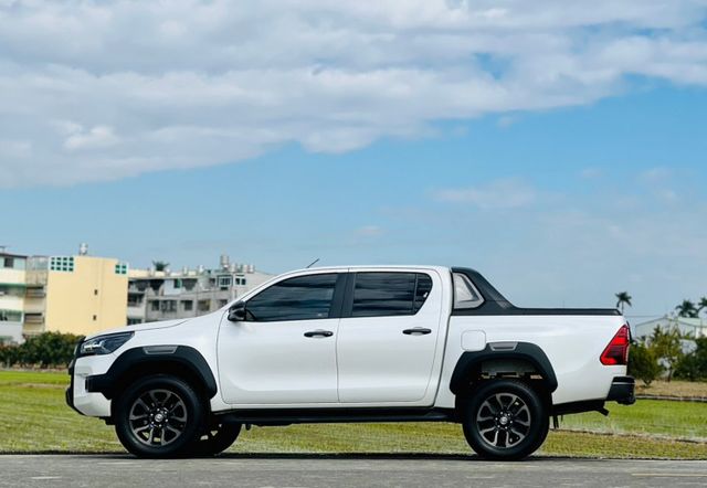 工作的好幫手，可領貨車牌，4WD 柴油車  第2張相片