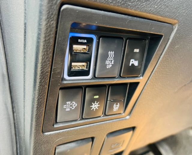 工作的好幫手，可領貨車牌，4WD 柴油車  第6張相片