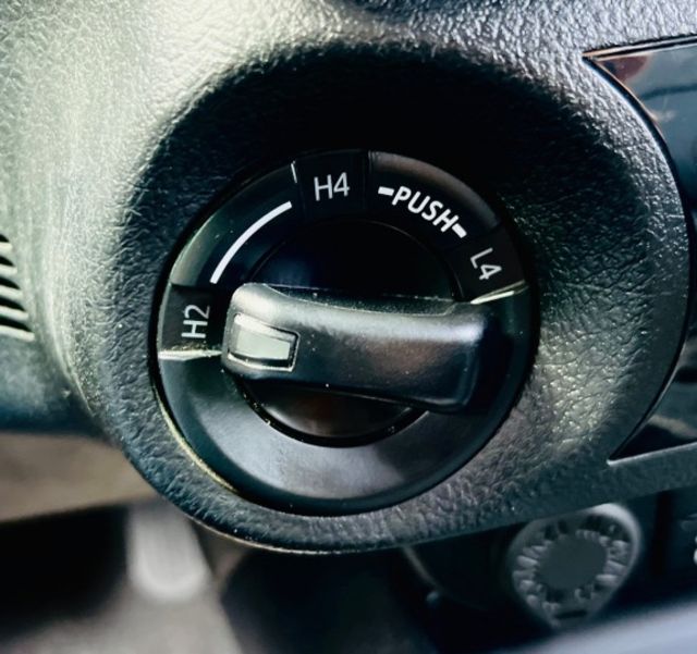 工作的好幫手，可領貨車牌，4WD 柴油車  第9張相片