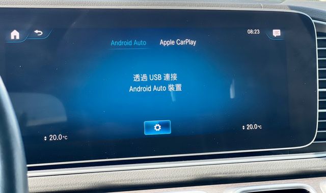 六人座│好爸爸專車、商務座車兩用 CP值最高，免鑰匙、Hey賓士配備滿  第12張相片
