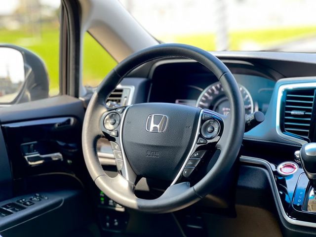 日系進口車APEX｜舒適大七人座、雙邊電動門  第7張相片
