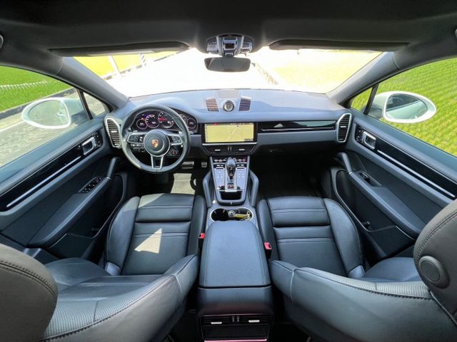 全網極度稀有，S版Coupe 保時捷的天花板，回頭率爆表，低里程未領牌可新車利率  第8張相片