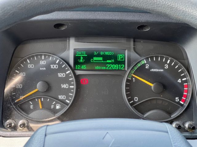 新台幣的好夥伴｜柴油車、冷藏櫃 -5°C、自排貨車 自排駕照即可駕駛，可配合需求量身訂做更換全新車斗  第8張相片