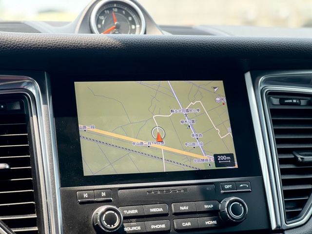 不但繼承911的跑車傳統， 又擁有Cayenne的實用性｜輕鬆入主保時捷  第15張相片