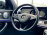 最經典華豪轎車｜未領牌 選配大液晶螢幕 AMG、免鑰匙、前後雷達、倒車顯影、盲點、柏林、感應式電尾門(腳踢）、天窗  第6張縮圖