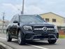 奶爸奶媽帶上阿公阿嬤 完美家庭用車｜AMG、摸門、免鑰匙、倒車顯影、雙液晶大螢幕、盲點、腳踢、四傳、64色氣氛燈  第4張縮圖