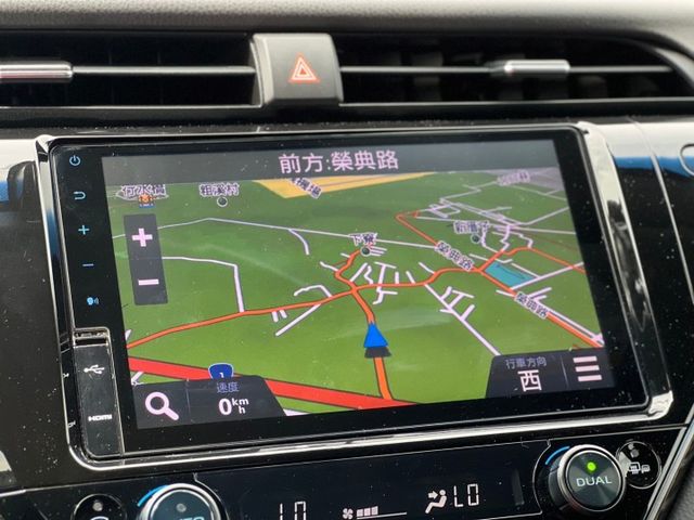 拯救荷包的油電馬車｜尊爵版｜ACC跟車、車道偏移、前後雷達、倒車顯影、觸控大螢幕、抬頭顯示器、免鑰匙、摸門、盲點  第15張相片