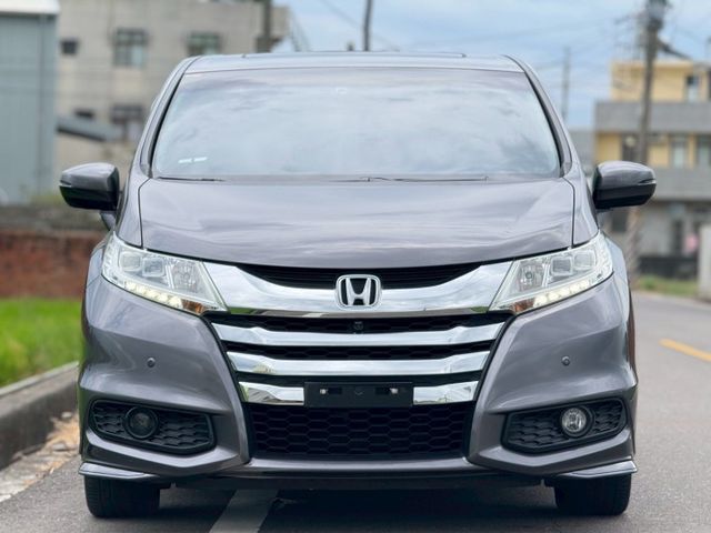 價格佛心釋出 划算到不行｜讓您輕鬆入手的家庭車｜摸門、免鑰匙、360環景、前後雷達、倒車顯影、盲點、天窗、觸控螢幕  第3張相片