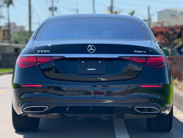 S-CLASS  第18張相片