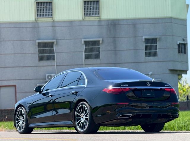 S-CLASS  第19張相片